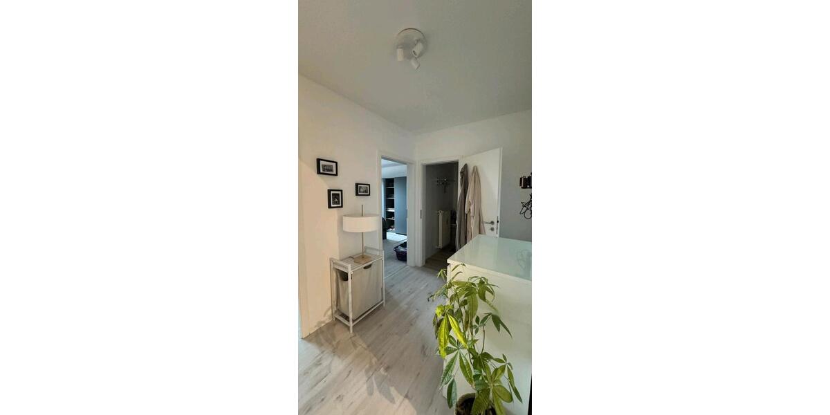 Etagenwohnung Bedburg - 3 Zimmer, 86 m&sup2;, 1.100&euro; | Angebot:26034378