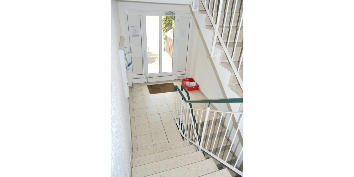 NE-Stadionviertel, ruhige kompl. Renov. 2 Zi. ETW, KDB, Balkon, Carport, Keller - Erdgeschoßwohnung Neuss Augustinusviertel | Angebot:27350485