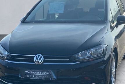 VW Golf Sportsvan 31.815 km 17.490 &euro; Viersen 41751