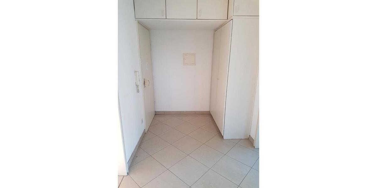 Etagenwohnung Düsseldorf Stadtbezirk 9 - 2 Zimmer, 65 m&sup2;, 250.000&euro; | Angebot:26247476