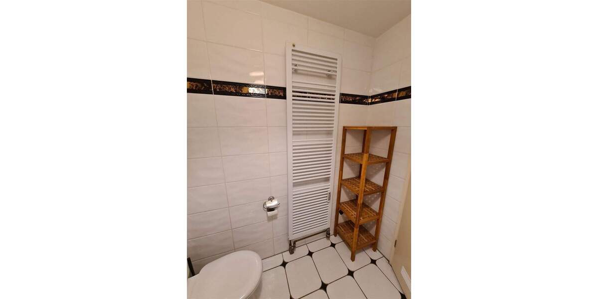 Etagenwohnung Hürth Efferen - 3 Zimmer, 109 m&sup2;, 1.200&euro; | Angebot:25705864