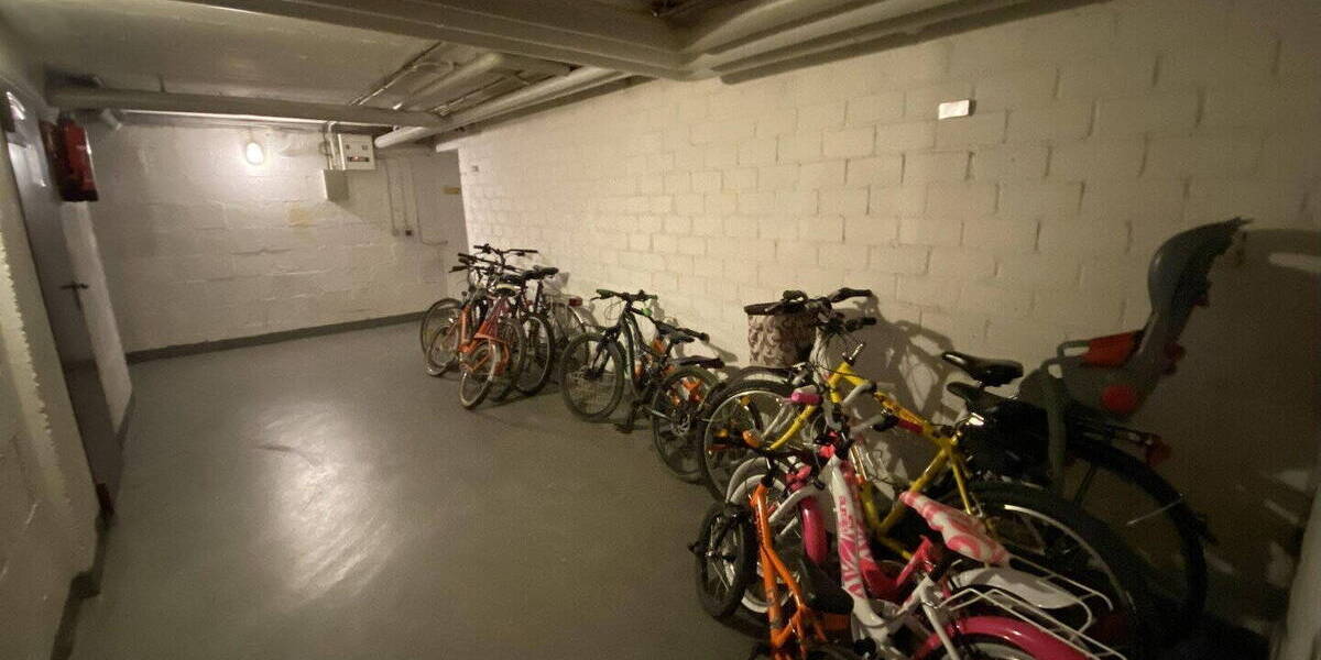 Etagenwohnung Düsseldorf Wersten - 3 Zimmer, 87 m&sup2;, 325.000&euro; | Angebot:26131810