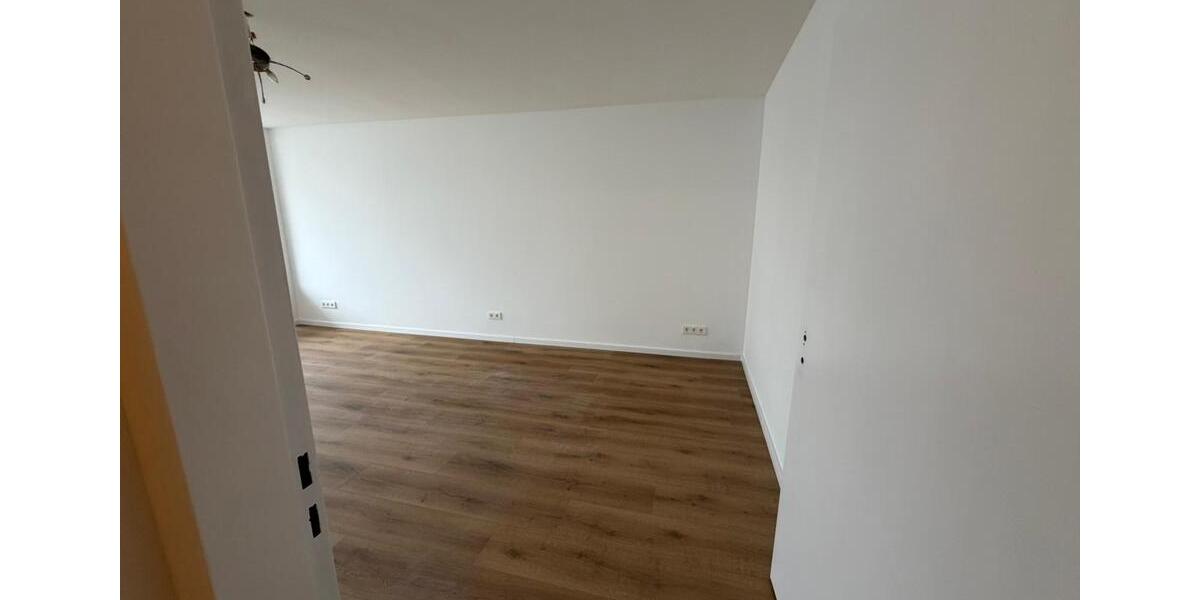 Etagenwohnung Düsseldorf Pempelfort - 1 Zimmer, 35 m&sup2;, 200.000&euro; | Angebot:26245092