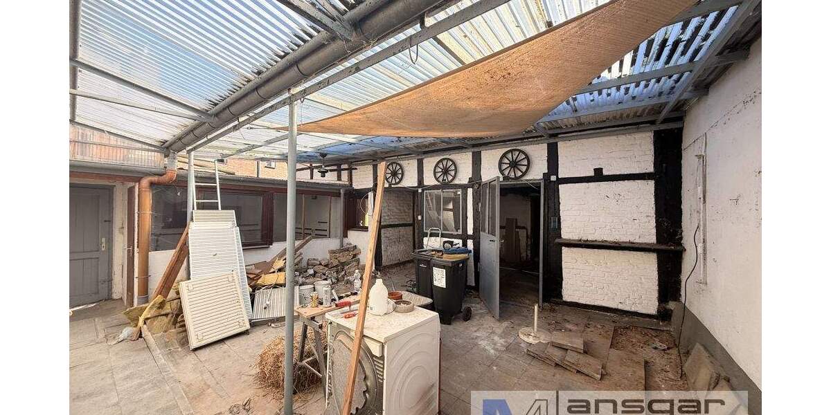 Einfamilienhaus Mönchengladbach / Giesenkirchen Giesenkirchen - 5 Zimmer, 132 m&sup2;, 249.000&euro; | Angebot:25726252