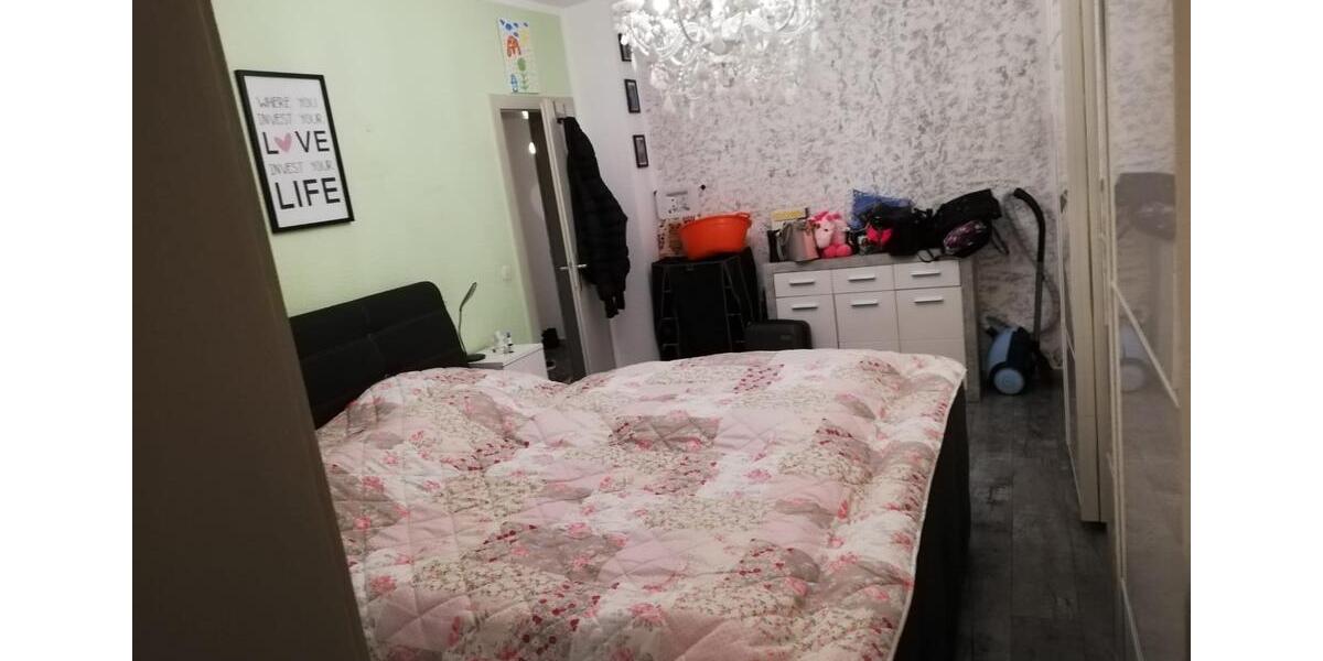 Etagenwohnung Krefeld - 2 Zimmer, 51 m&sup2;, 420&euro; | Angebot:25869922