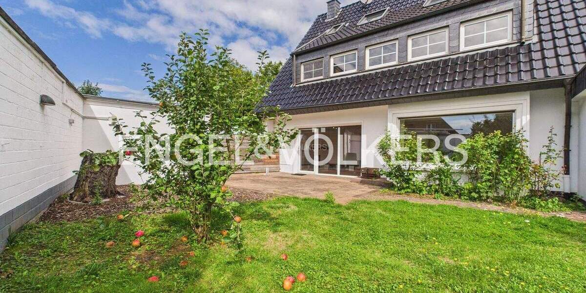 Etagenwohnung Krefeld Inrath/Kliedbruch - 3 Zimmer, 122 m&sup2;, 455.000&euro; | Angebot:25709632