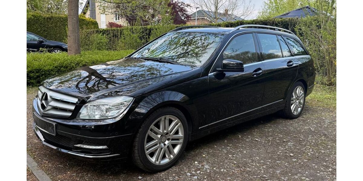 Mercedes-Benz C 300 138.000 km 12.500 &euro; Frechen 50226