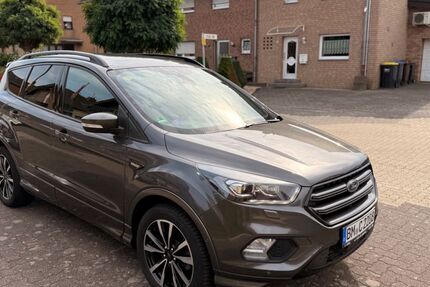 Ford Kuga 95.000 km 12.499 &euro; Bergheim 50126