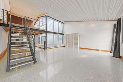 Wohnung Mönchengladbach Süd - 2 Zimmer, 184 m&sup2;, 379.000&euro; | Angebot:25929643