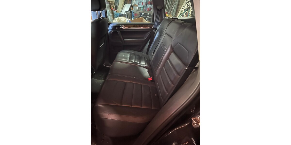 VW Touareg 380.000 km 3.750 &euro; Wegberg 41844
