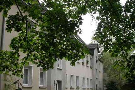 Wohnung Düsseldorf Stadtbezirk 9 - 2 Zimmer, 46 m&sup2;, 257&euro; | Angebot:27352323