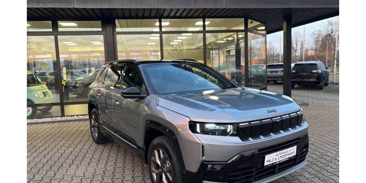 Jeep Compass 1.582 km 42.990 &euro; Jülich 52428