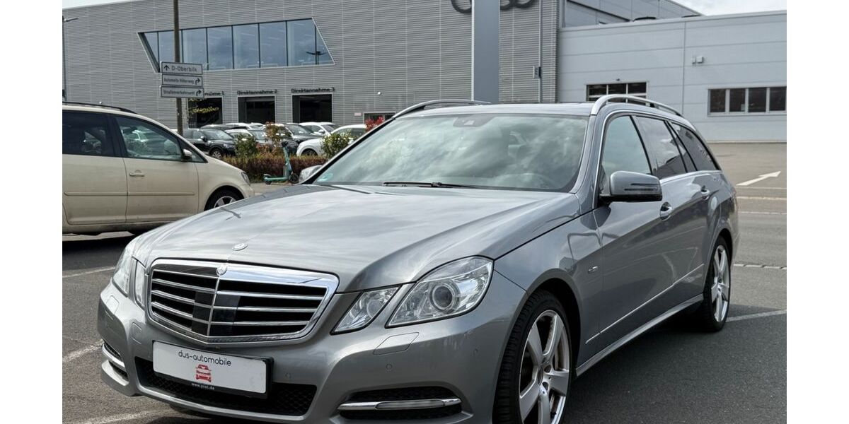 Mercedes-Benz E 300 151.000 km 12.900 &euro; Düsseldorf 40233