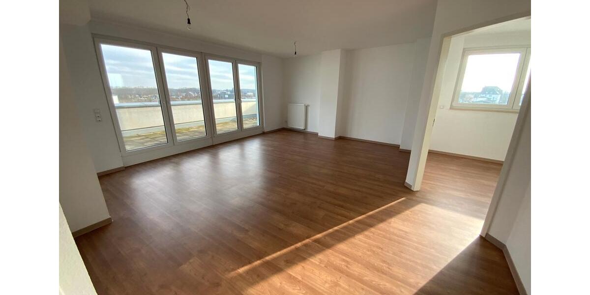 Dachgeschoßwohnung Meerbusch - 3 Zimmer, 111 m&sup2;, 1.589&euro; | Angebot:25307483