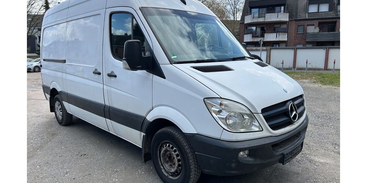 Mercedes-Benz Sprinter 209.045 km 7.999 &euro; Mönchengladbach 41063