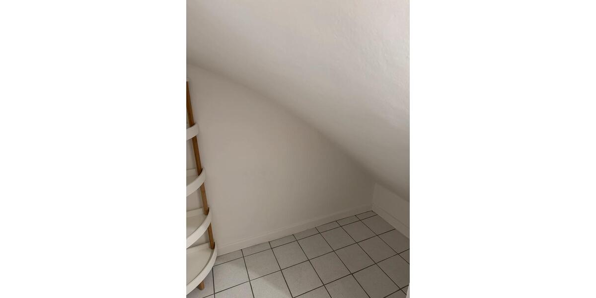 Maisonettenwohnung Düsseldorf Pempelfort - 3 Zimmer, 75 m&sup2;, 1.200&euro; | Angebot:26301692