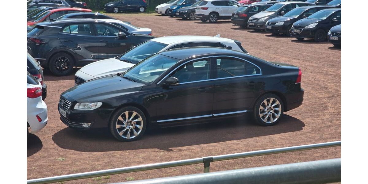 Volvo S80 220.000 km 8.800 &euro; Leverkusen 51381