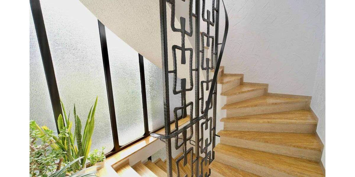 Etagenwohnung Düsseldorf Lierenfeld - 3 Zimmer, 88 m&sup2;, 1.000&euro; | Angebot:26247302