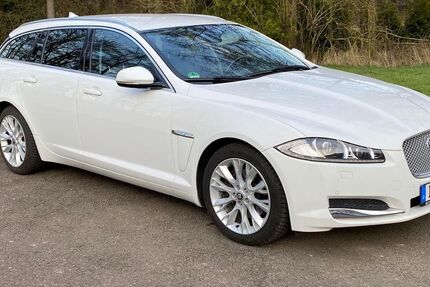 Jaguar XF 259.000 km 5.990 &euro; Düsseldorf 40210