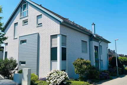 Wohnung Mönchengladbach Süd - 3 Zimmer, 91 m&sup2;, 264.000&euro; | Angebot:27002735