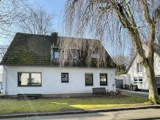 Einfamilienhaus Neuss-Grimlinghausen Grimlinghausen - 7 Zimmer, 190 m&sup2;, 895.000&euro; | Angebot:25836972