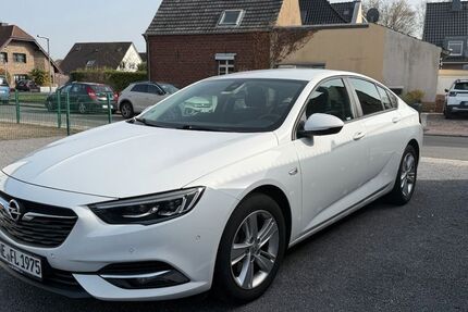 Opel Insignia 148.000 km 9.999 &euro; Neuss 41469