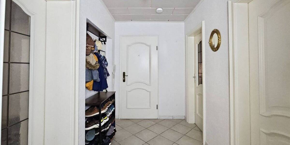 Etagenwohnung Krefeld Bockum - 2 Zimmer, 63 m&sup2;, 228.000&euro; | Angebot:26142474