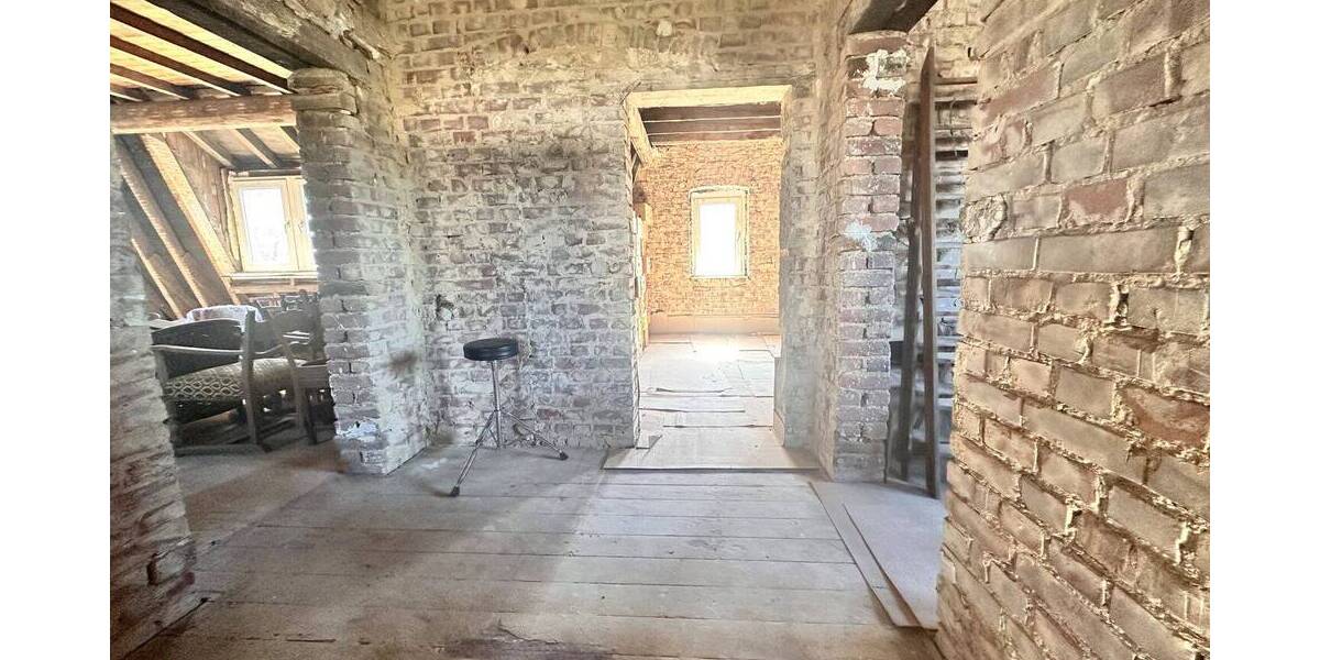 Mehrfamilienhaus, Wohnhaus Mönchengladbach Rheindahlen - 1 Zimmer, 161 m&sup2;, 329.000&euro; | Angebot:26246203