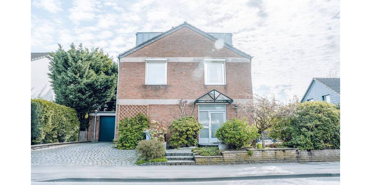 Einfamilienhaus Leverkusen Opladen - 8 Zimmer, 280 m&sup2;, 989.000&euro; | Angebot:26189026