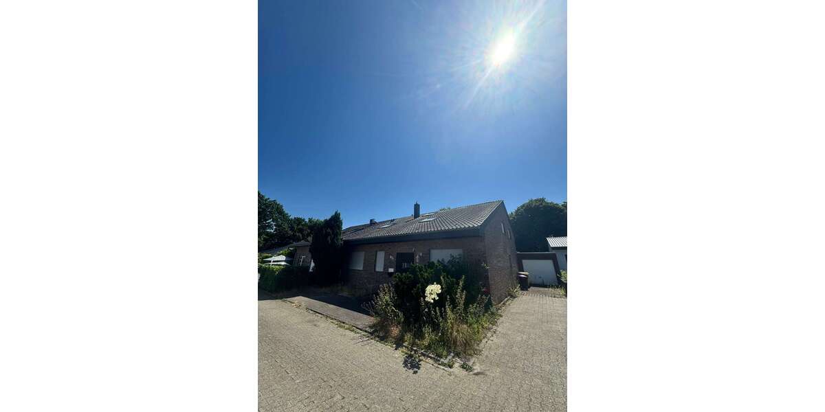 Einfamilienhaus Neuss Holzheim - 3 Zimmer, 152 m&sup2;, 540.000&euro; | Angebot:26080548