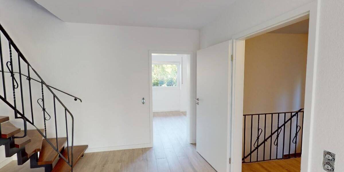 Einfamilienhaus Düsseldorf/ Lörick Lörick - 5 Zimmer, 130 m&sup2;, 2.490&euro; | Angebot:26191505