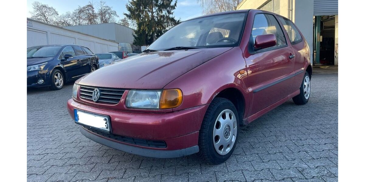 VW Polo 143.000 km 1.290 &euro; Mönchengladbach 41238