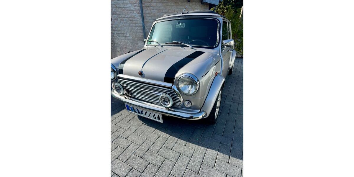 Mini Cooper 56.891 km 23.300 &euro; Hilden 40721