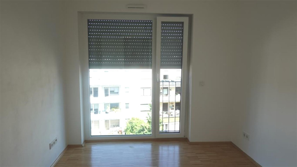 Etagenwohnung Mönchengladbach Stadtmitte - 3 Zimmer, 90 m&sup2;, 1.199&euro; | Angebot:26128795