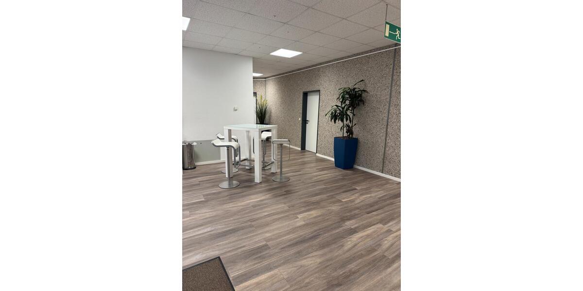 Gewerbeobjekt Düsseldorf Stadtbezirk 3 - 550&euro; | Angebot:25862541