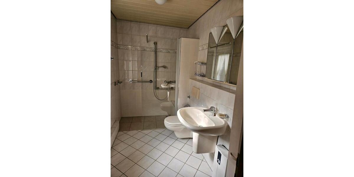 Doppelhaushälfte Kaarst - 7 Zimmer, 155 m&sup2;, 415.000&euro; | Angebot:26101575