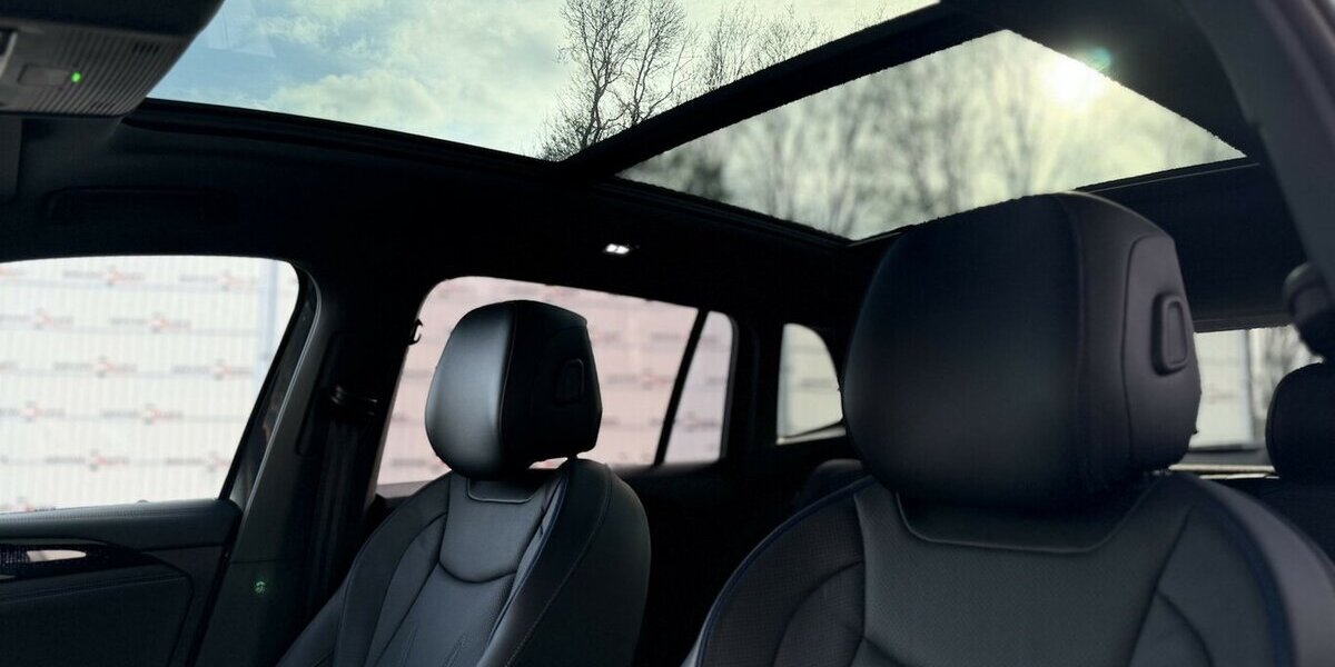 VW Tiguan R-Line/Pano/Memory/HUD/360°/Keyless 5.990 km 48.990 &euro; Mönchengladbach 41066