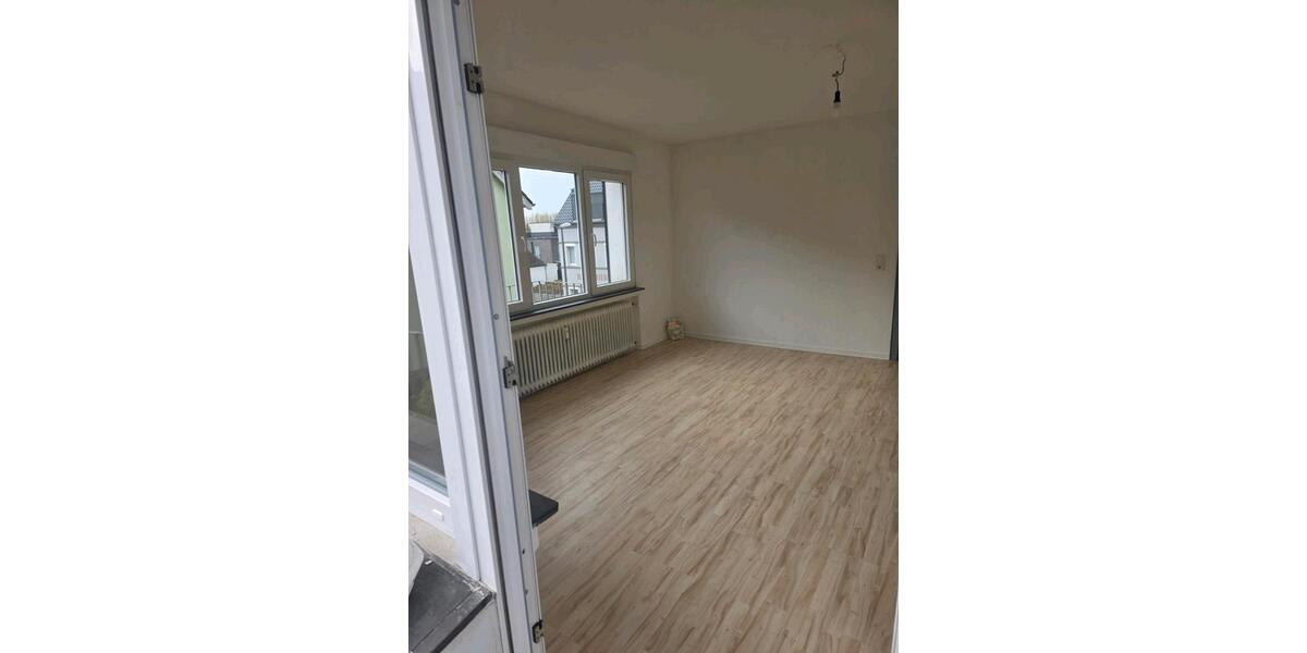 Etagenwohnung Krefeld Bockum - 3 Zimmer, 66 m&sup2;, 660&euro; | Angebot:26049814