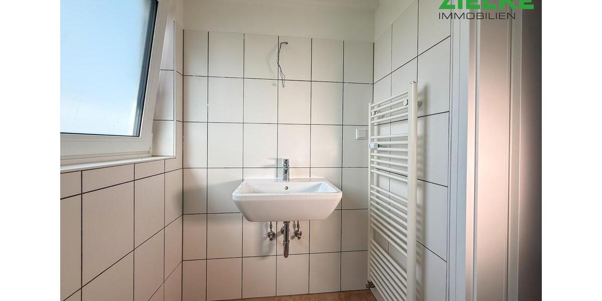 Etagenwohnung Erkrath - 2 Zimmer, 67 m&sup2;, 680&euro; | Angebot:25934487