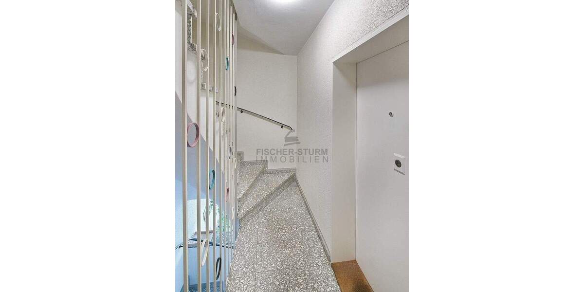 Etagenwohnung Düsseldorf Oberkassel - 3 Zimmer, 84 m&sup2;, 495.000&euro; | Angebot:25744670