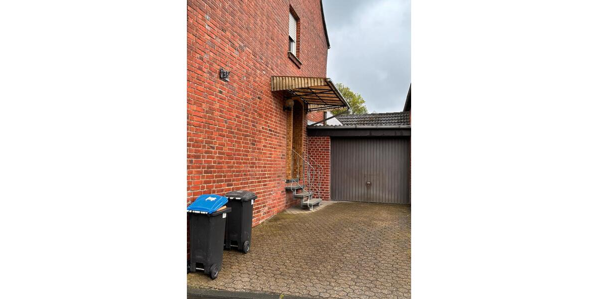Doppelhaushälfte Grevenbroich Neuenhausen - 7 Zimmer, 120 m&sup2;, 289.000&euro; | Angebot:26950535