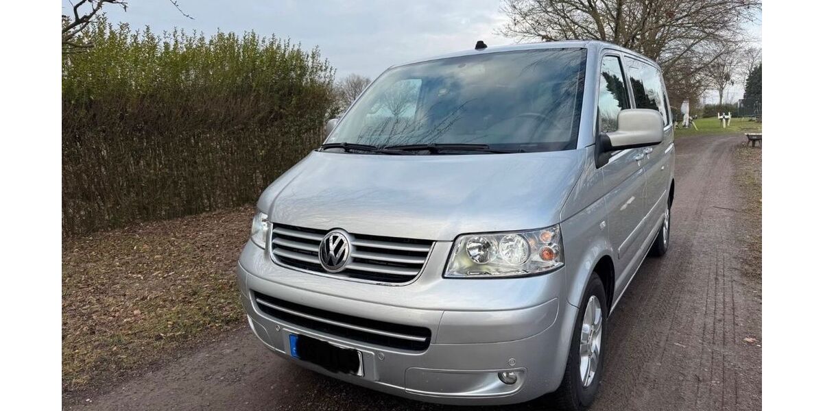 VW T5 Multivan 233.015 km 16.990 &euro; Erkelenz 41812