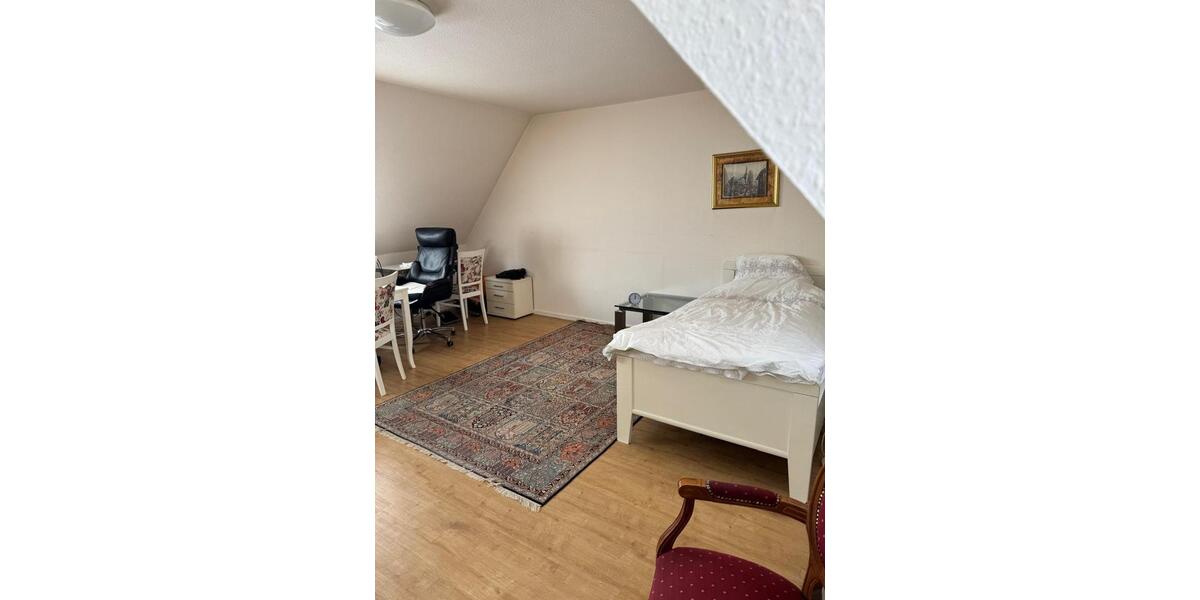 Dachgeschoßwohnung Kerpen Buir - 1 Zimmer, 38 m&sup2;, 450&euro; | Angebot:25656614