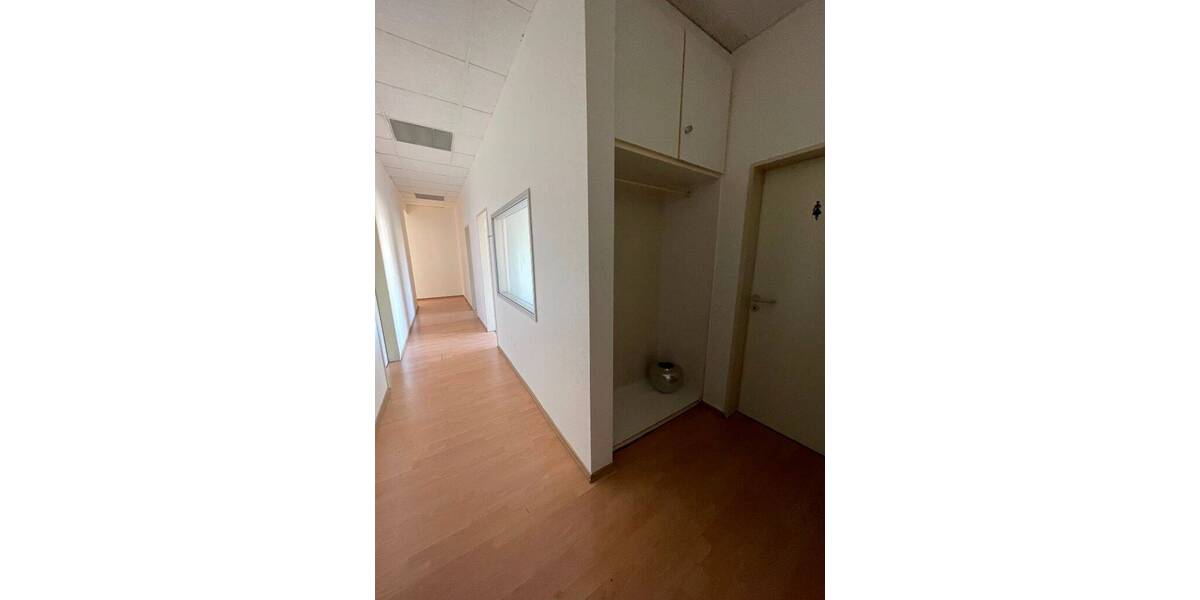 Gewerbeobjekt Düsseldorf Derendorf - 400&euro; | Angebot:25975269