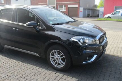 Suzuki SX4 160.000 km 11.900 &euro; BERGHEIM 50126