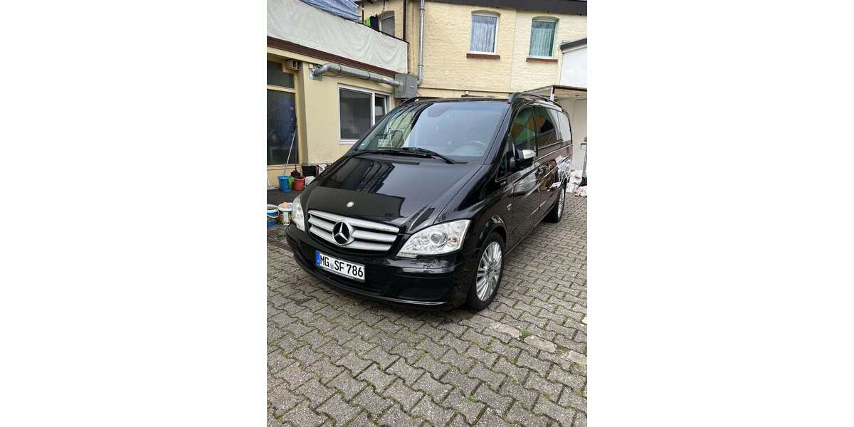Mercedes-Benz Viano 183.000 km 21.900 &euro; Mönchengladbach 41063