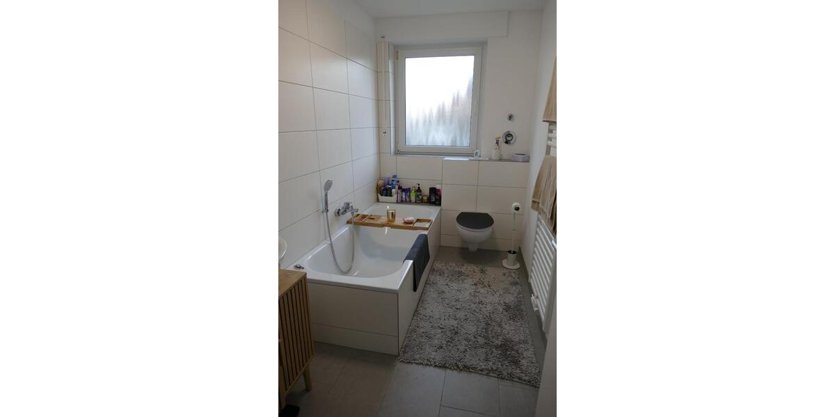 Etagenwohnung Korschenbroich - 2 Zimmer, 72 m&sup2;, 900&euro; | Angebot:25917238