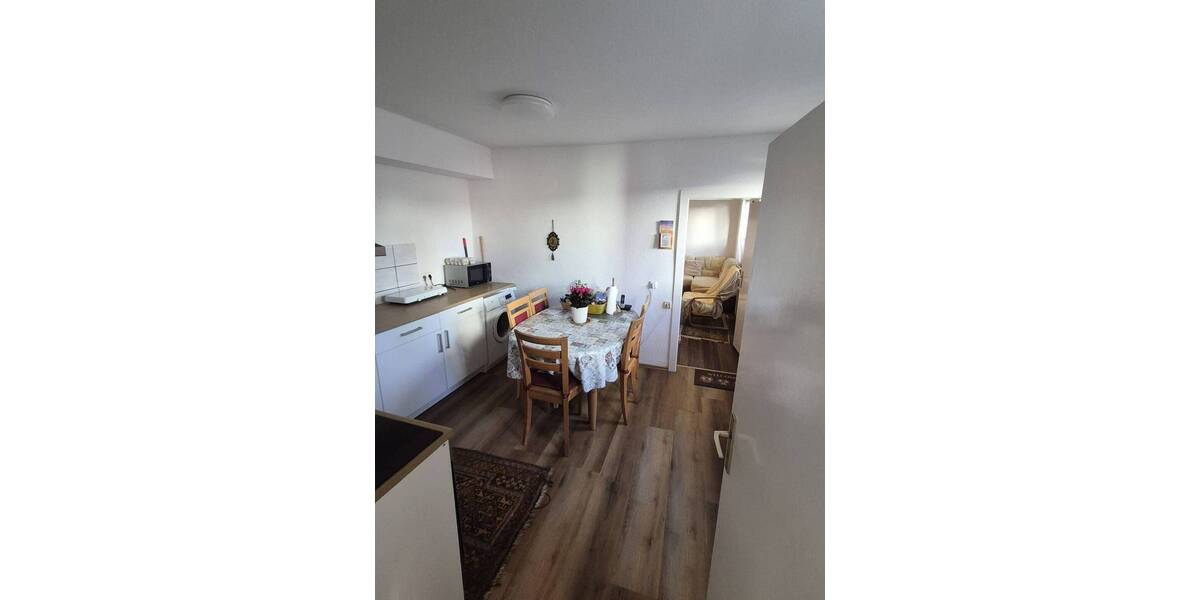 Etagenwohnung Krefeld Cracau - 2 Zimmer, 56 m&sup2;, 450&euro; | Angebot:26174379