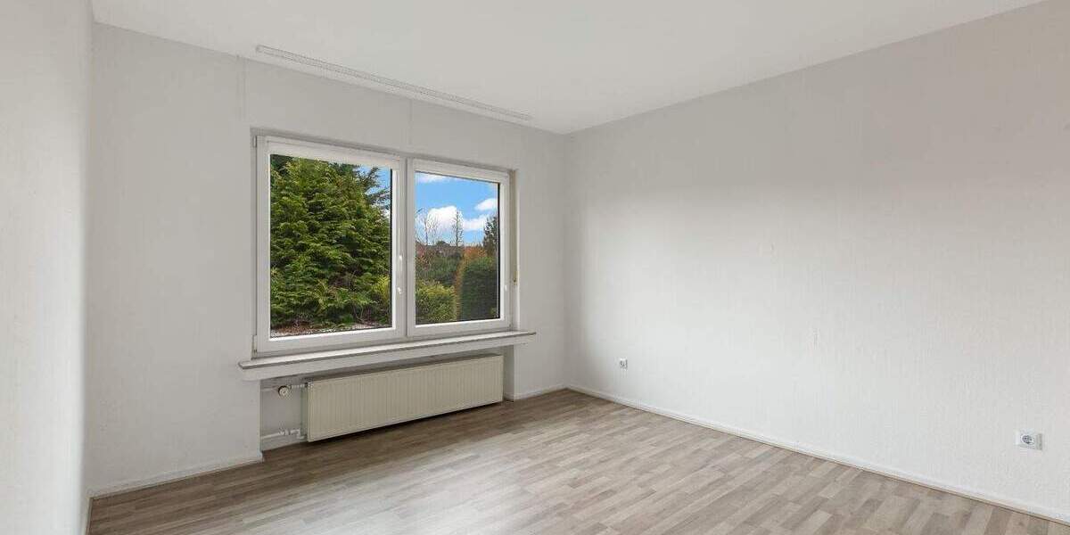 Reihenmittelhaus Korschenbroich - 7 Zimmer, 189 m&sup2;, 499.000&euro; | Angebot:25686404