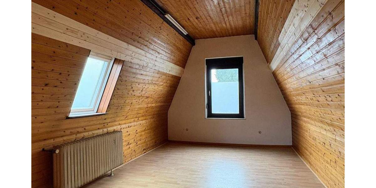 Reihenendhaus Mönchengladbach Waldhausen - 8 Zimmer, 217 m&sup2;, 349.000&euro; | Angebot:25744210